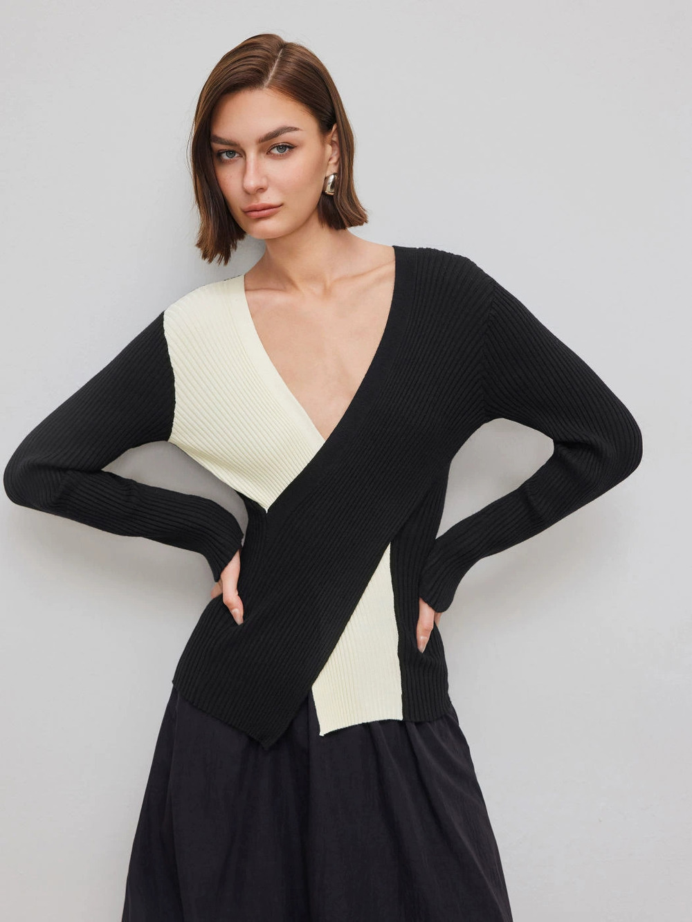 Zara Autumn Winter Slim Irregular Black White Color Block Collar Knit Sweater